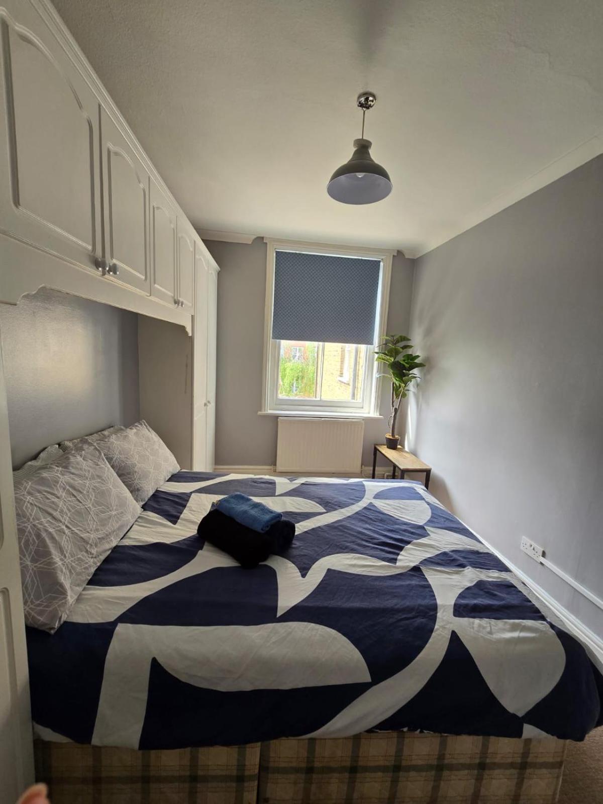 Great Flat Close To Edgware Road Londres Exterior foto