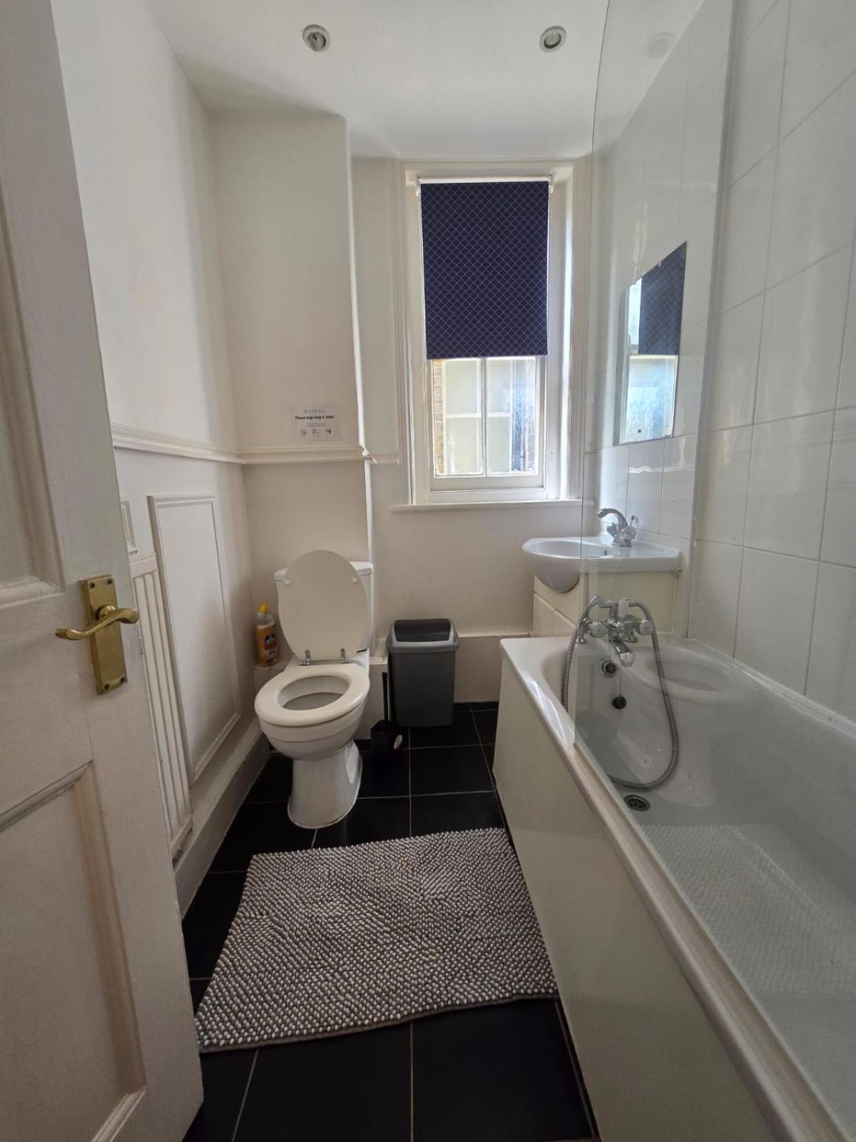 Great Flat Close To Edgware Road Londres Exterior foto