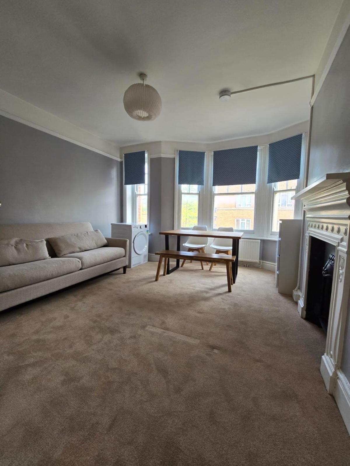Great Flat Close To Edgware Road Londres Exterior foto
