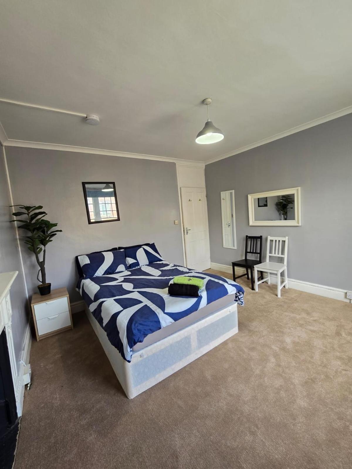 Great Flat Close To Edgware Road Londres Exterior foto